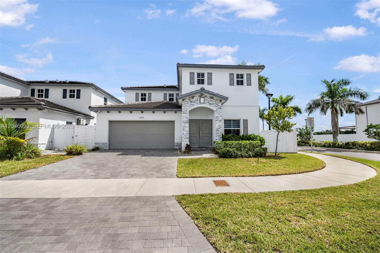 21189 SW 127th Ct, Miami, FL 33177 photo 2