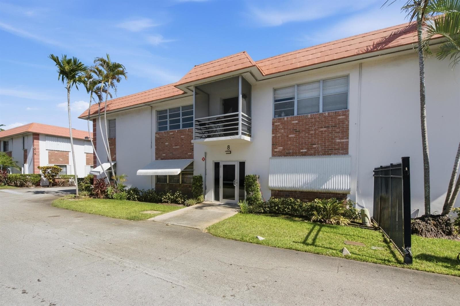 3550 NW 8th Avenue # 812, Pompano Beach, FL 33064