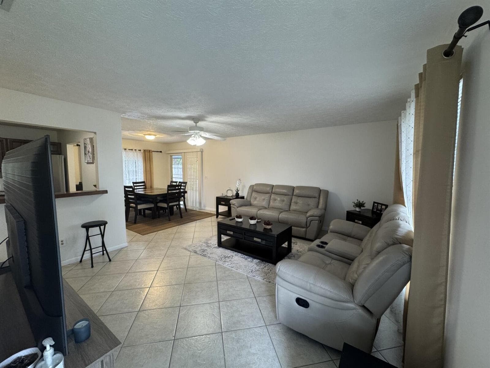 882 SE Walters Terrace, Port St. Lucie, FL 34983 photo 5