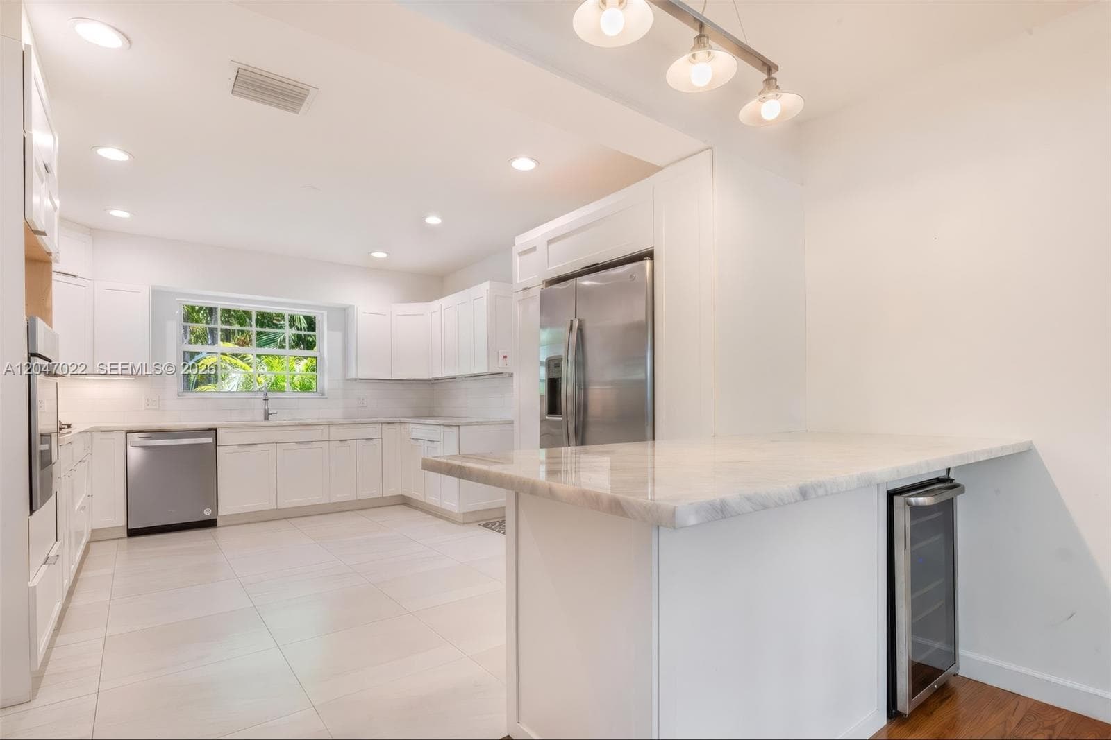 4444 Ingraham Hwy, Coral Gables, FL 33133 photo 2