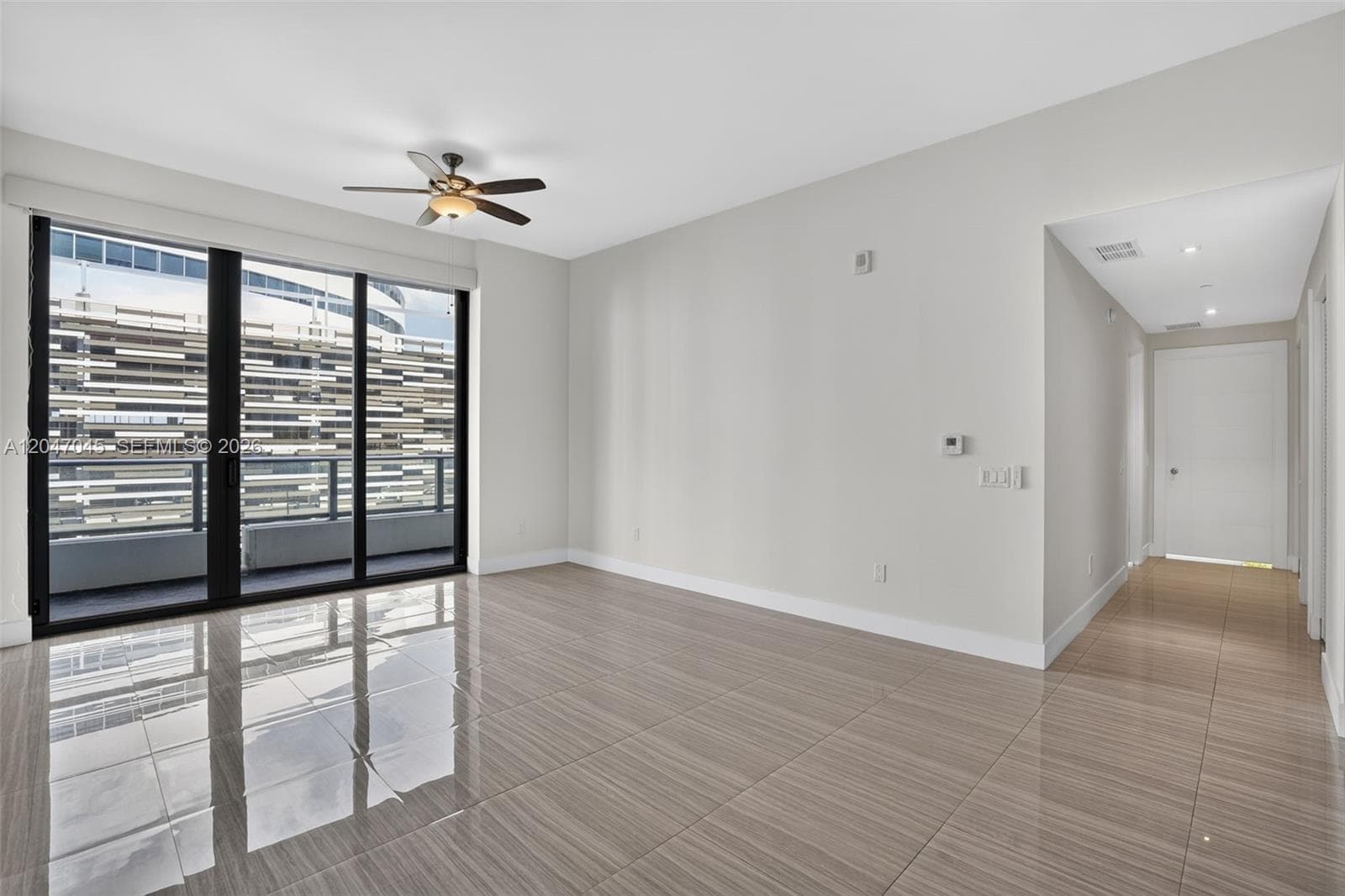 2960 NE 207th St # 505, Aventura, FL 33180 photo 4
