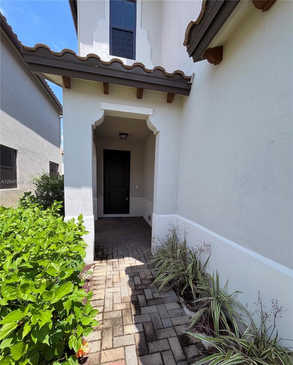 5525 AGOSTINO WAY, Ave Maria, FL 34142 photo 2