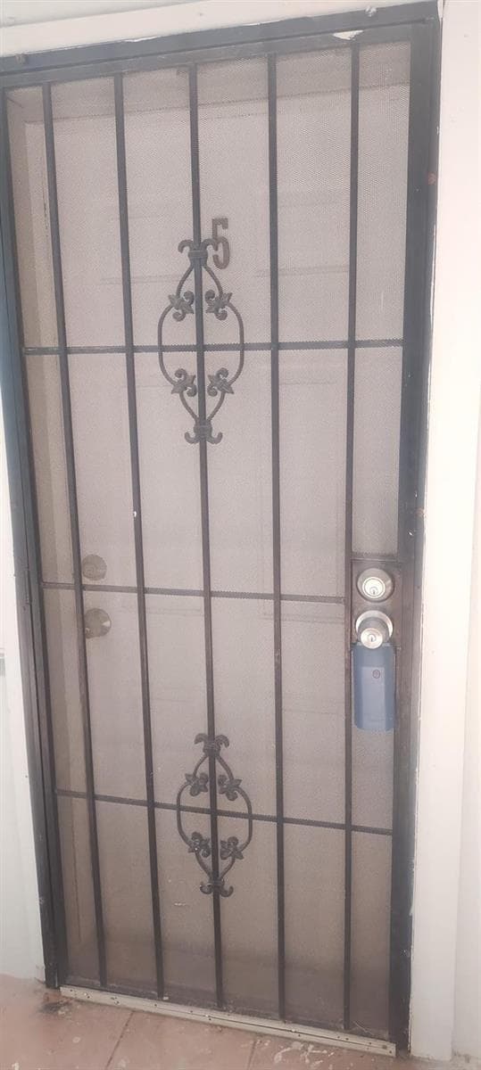 31 Edmund Road # #5, West Park, FL 33023 photo 3