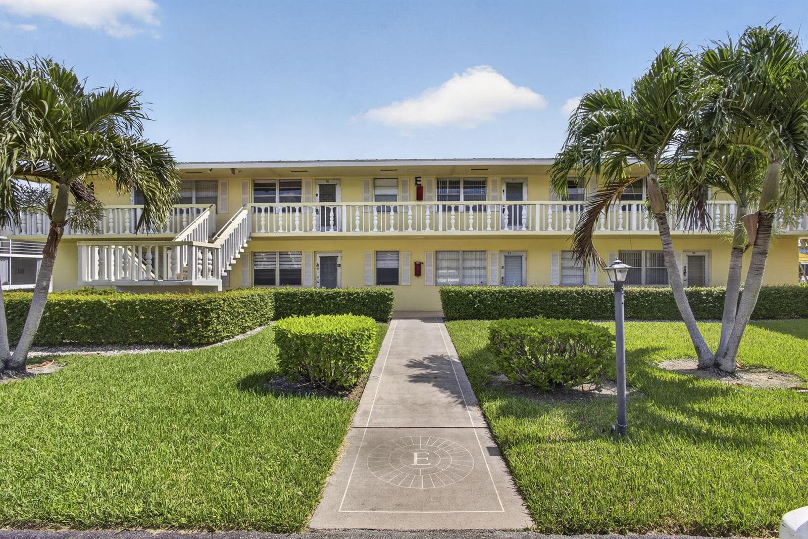 111 Sheffield E, West Palm Beach, FL 33417 photo 3