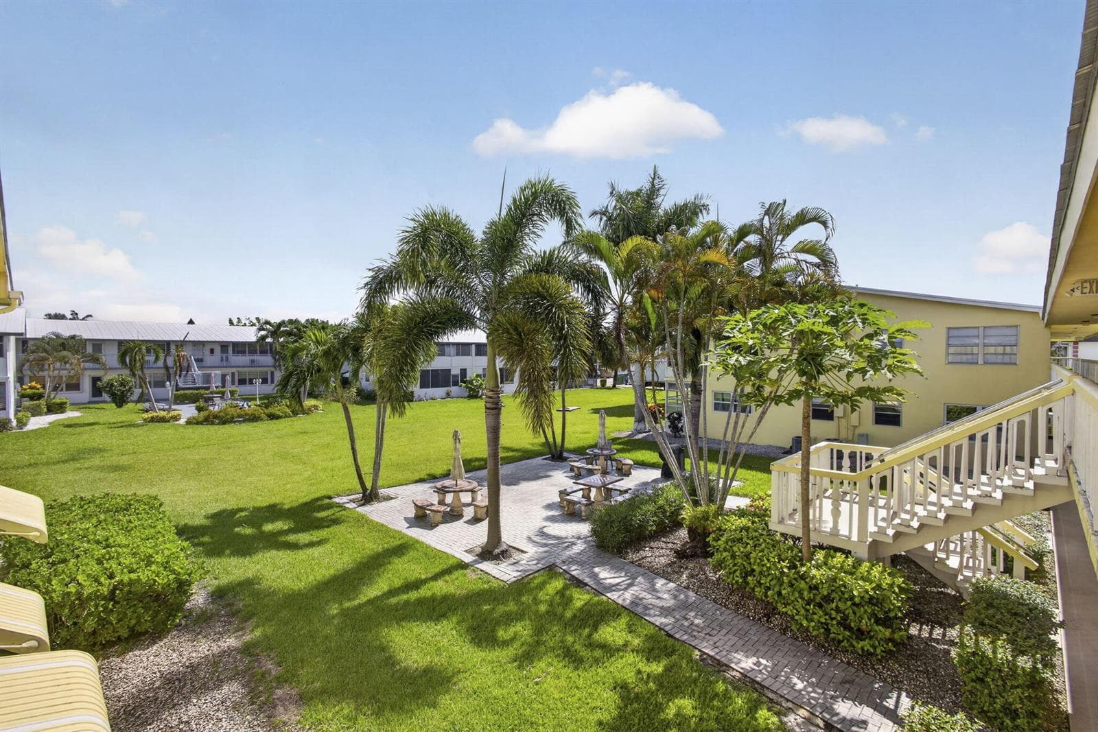 111 Sheffield E, West Palm Beach, FL 33417