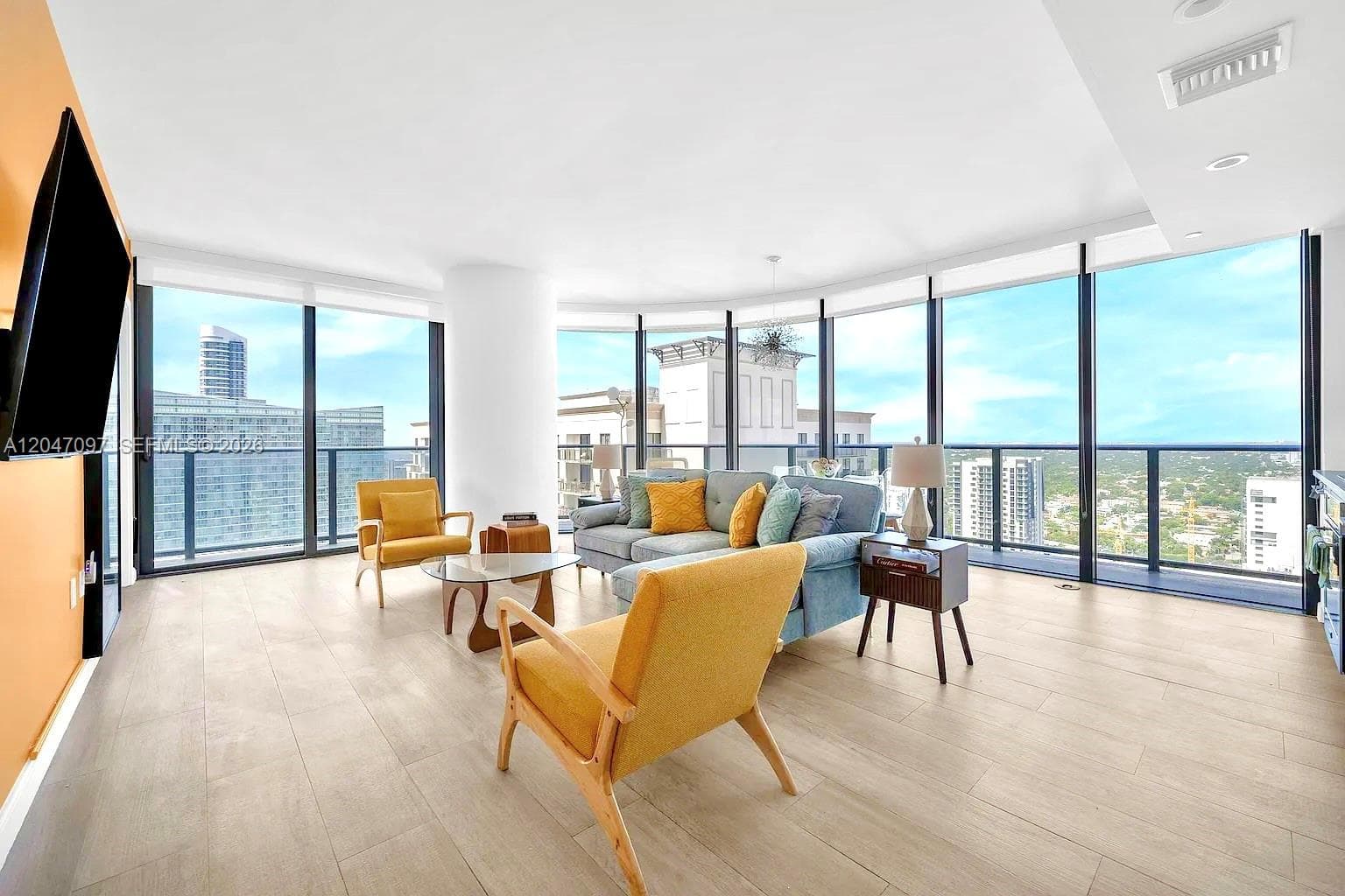 55 SW 9th St # 3306, Miami, FL 33130