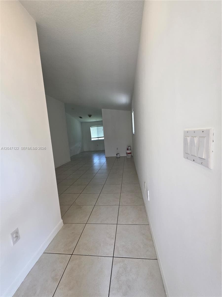 3398 NE 9th Dr # 204, Homestead, FL 33033 photo 3