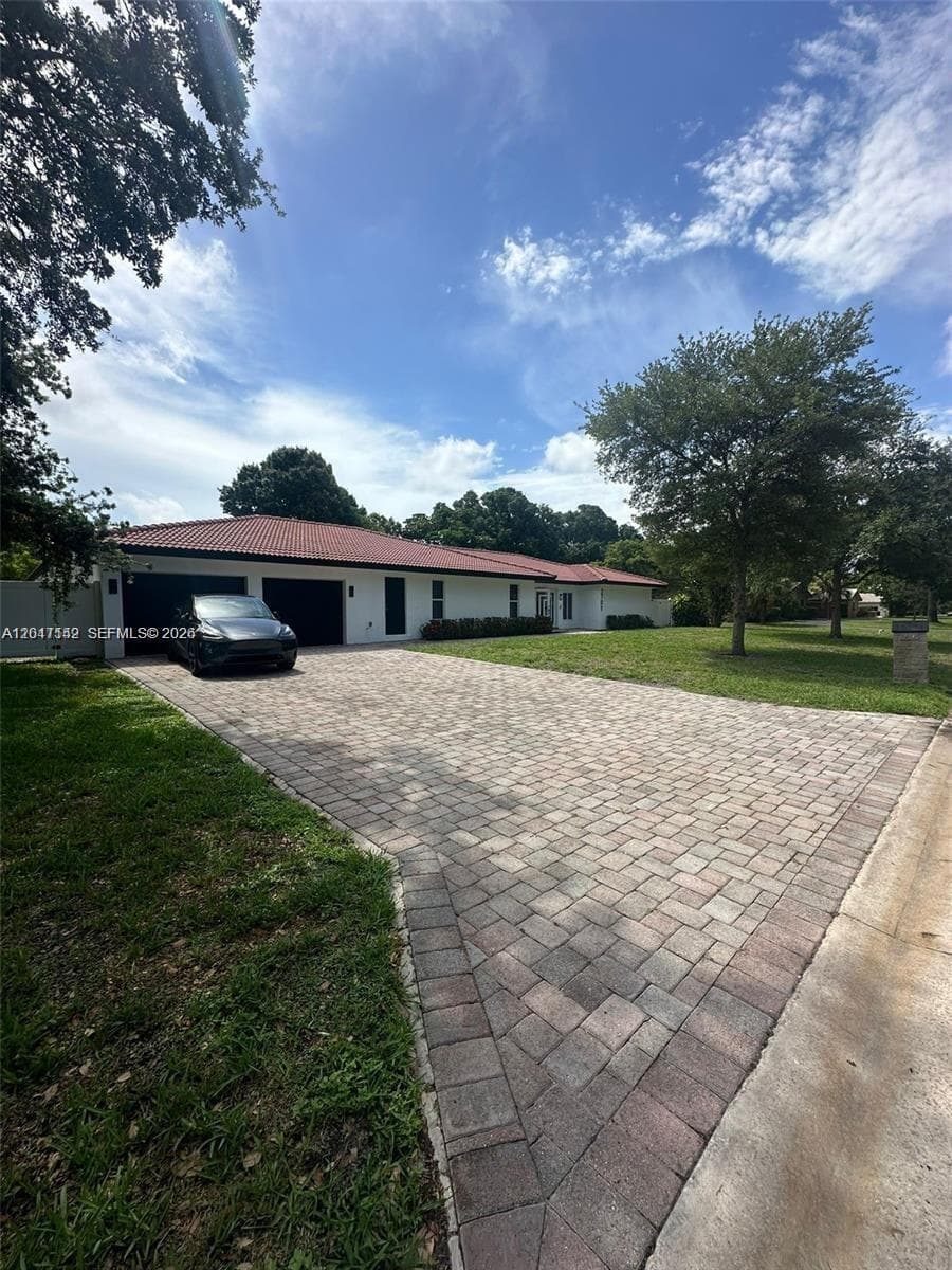 2701 NW 105th Ter, Coral Springs, FL 33065 photo 2