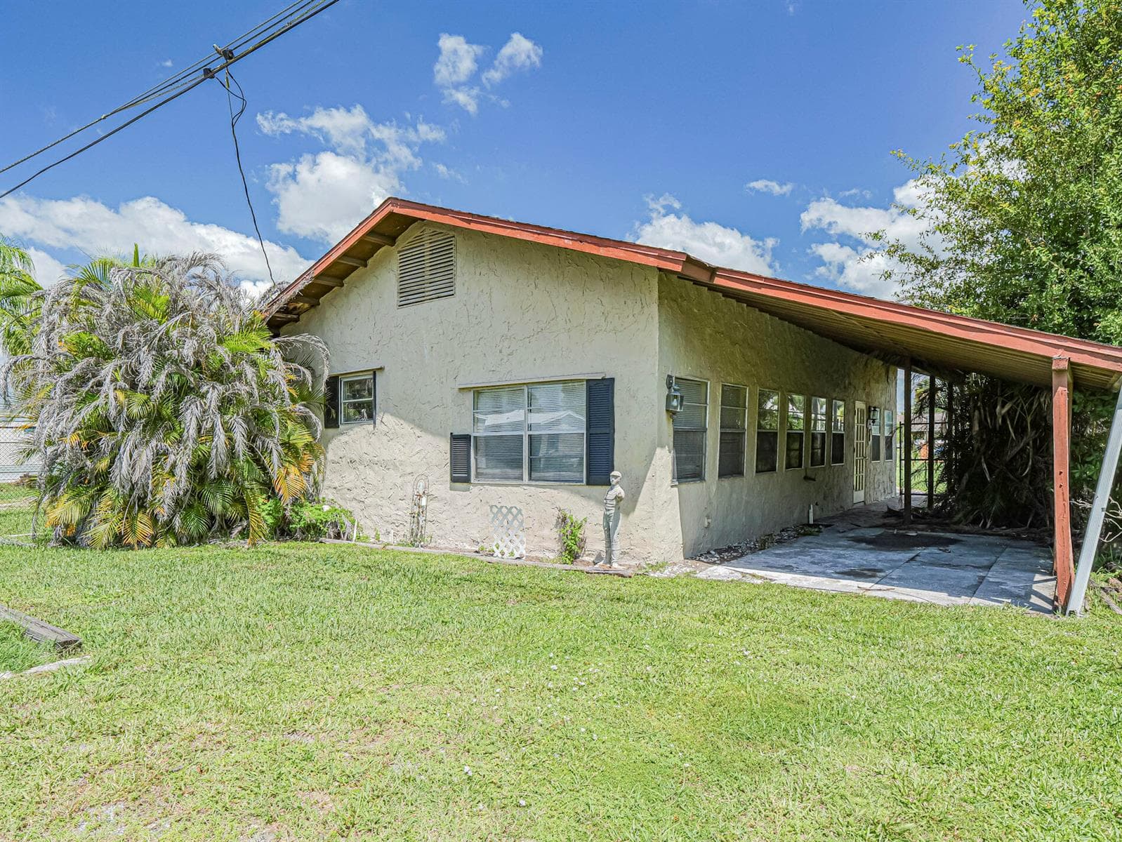1040 Lissie Lane, Okeechobee, FL 34974 photo 2