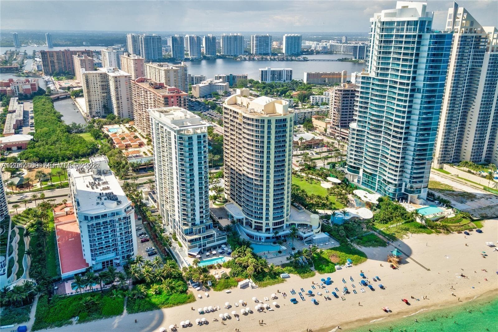 17375 Collins Ave # 1206, Sunny Isles Beach, FL 33160