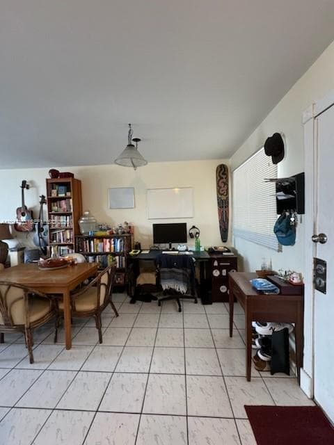 2000 Biarritz Dr # 404, Miami Beach, FL 33141 photo 2