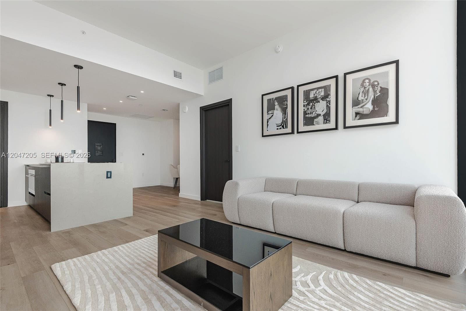 20 NE 11 ST # 4901, Miami, FL 33132 photo 3