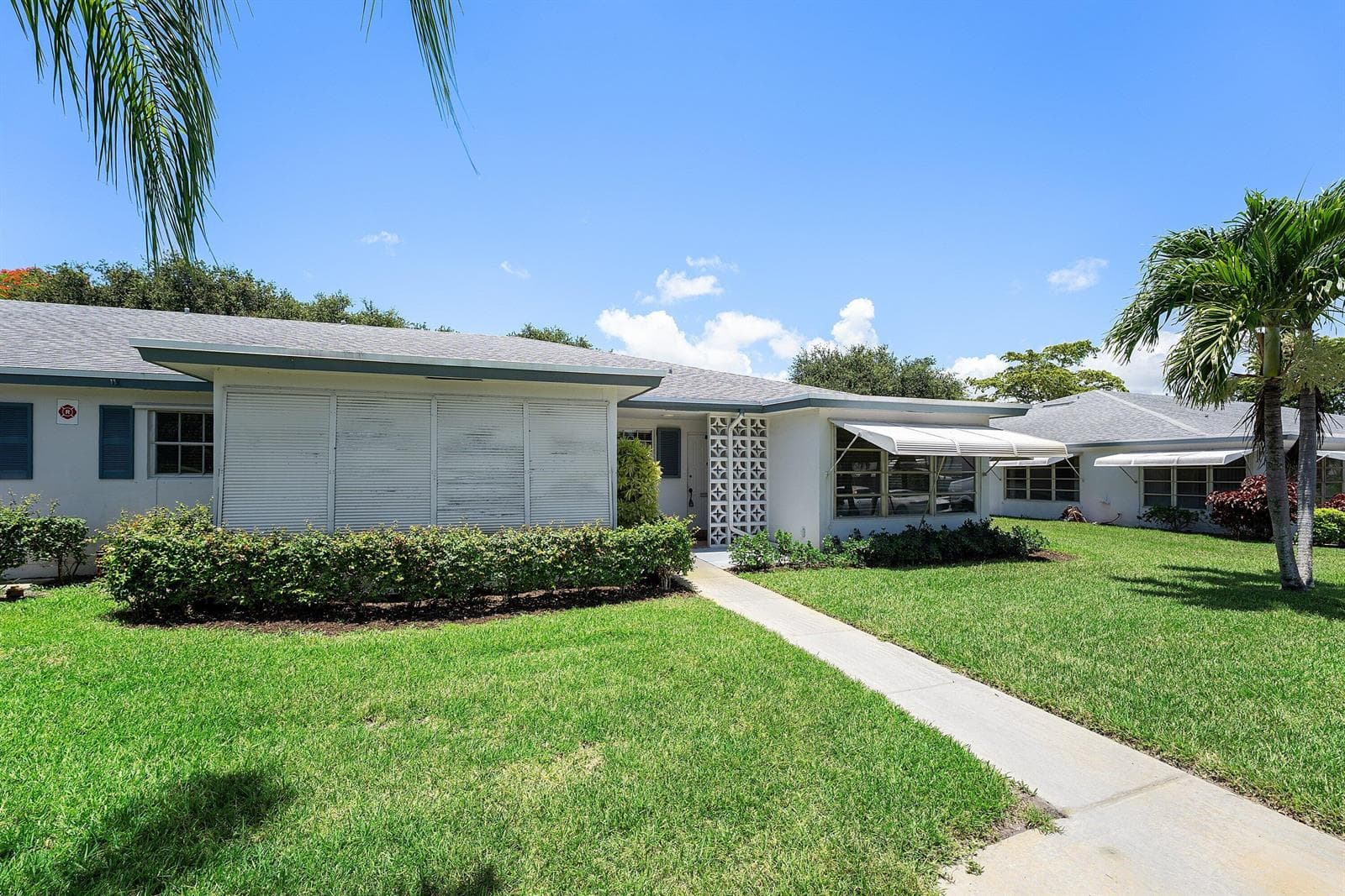 1210 S Drive Circle # D, Delray Beach, FL 33445 photo 2