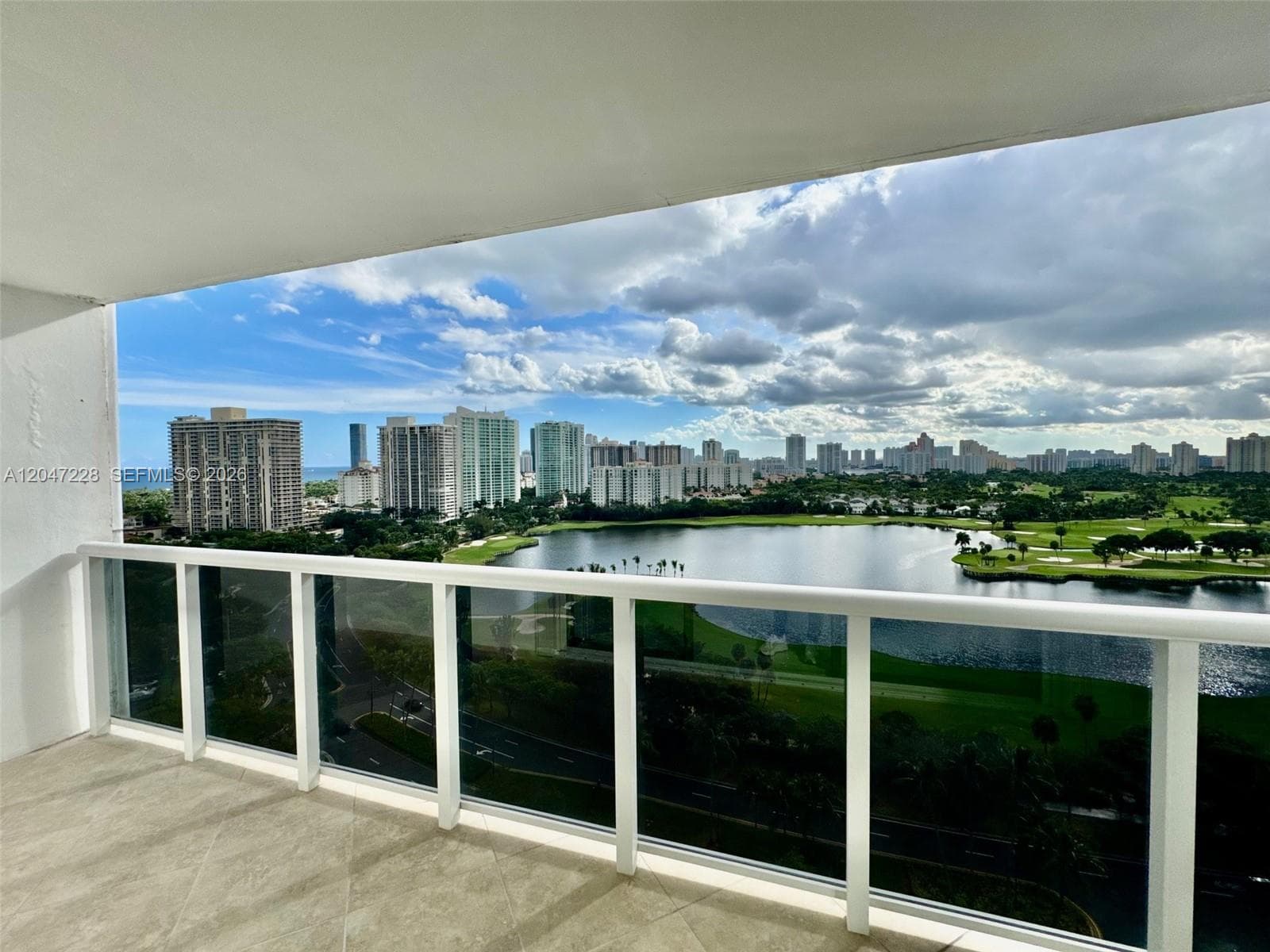 3675 N Country Club Dr # 2007, Aventura, FL 33180 photo 3