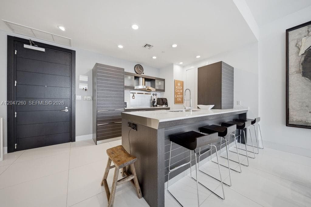 200 Biscayne Boulevard Way # 5110, Miami, FL 33131 photo 4