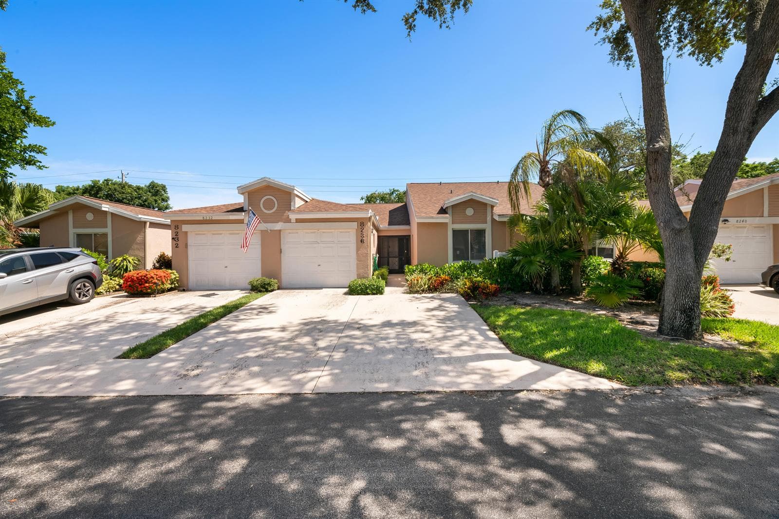 8236 Summerbreeze Lane, Boca Raton, FL 33496