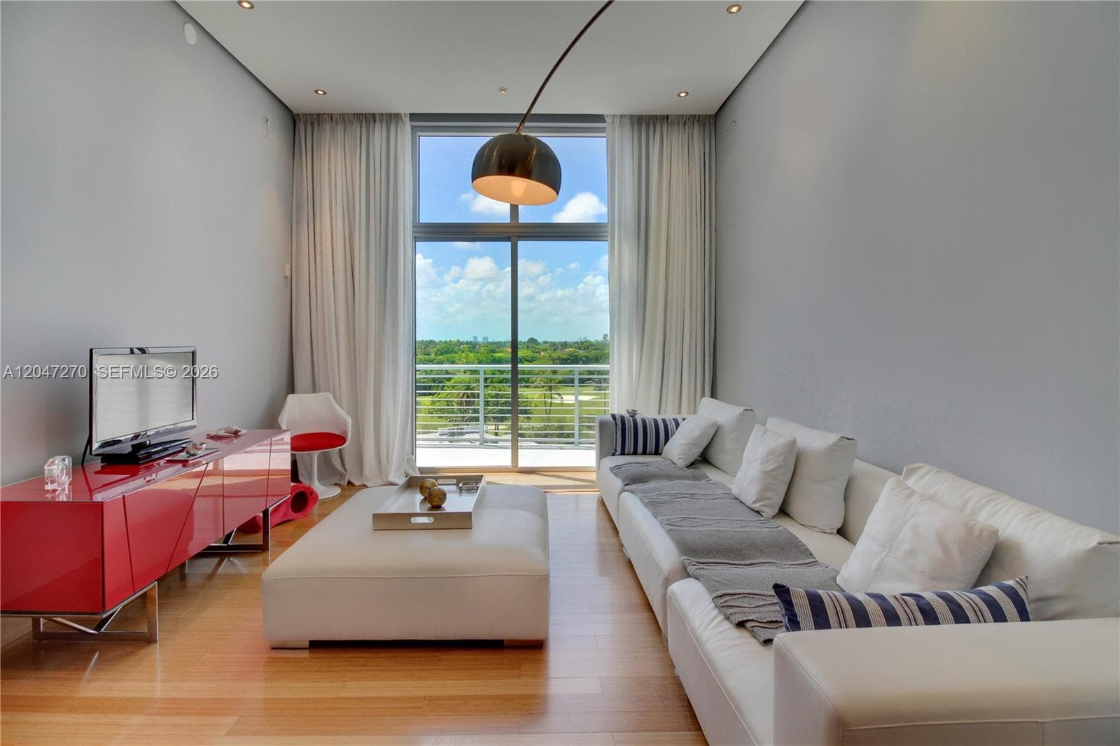 2001 Meridian Ave # PH-21, Miami Beach, FL 33139 photo 2