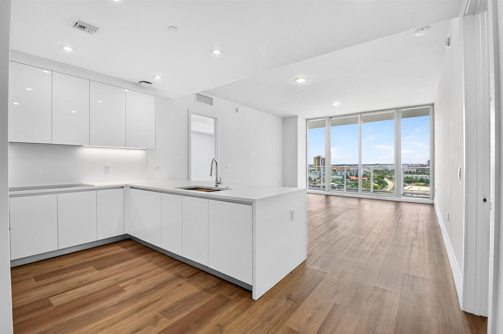 220 Lake Shore Drive # 1511, Lake Park, FL 33403 photo 3