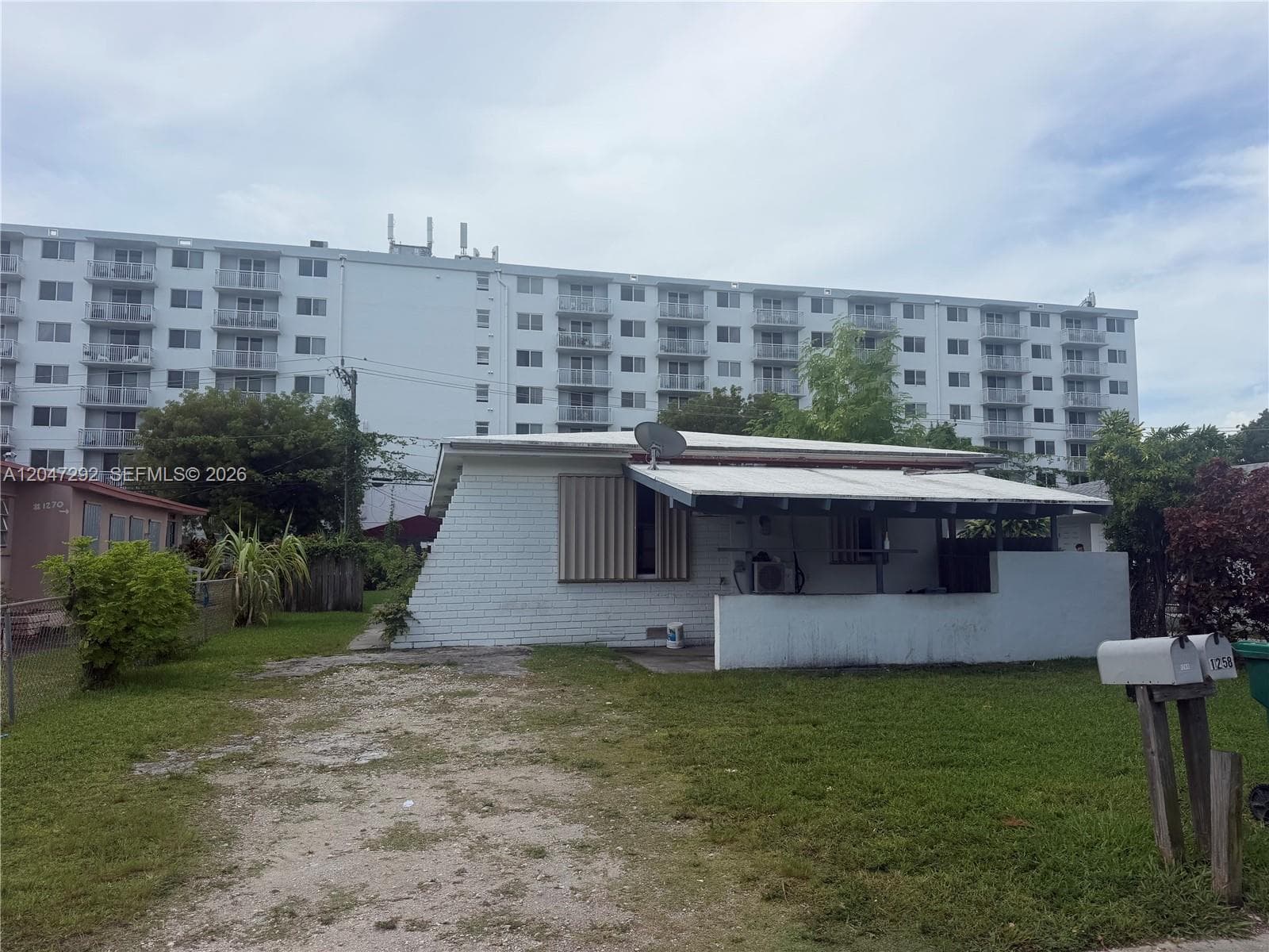 1258 NE 109th St, Miami, FL 33161 photo 4