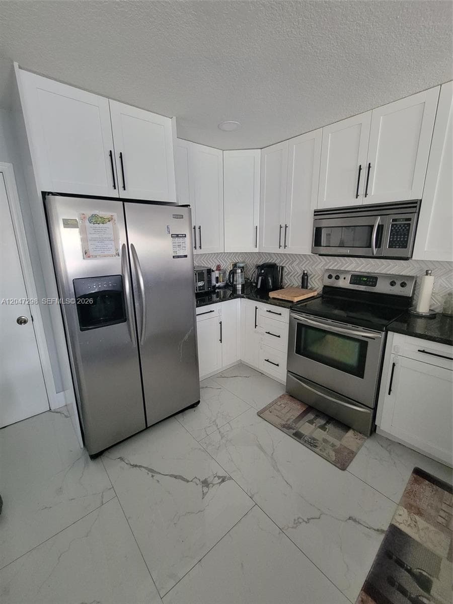6606 Saltaire Ter, Margate, FL 33063 photo 2