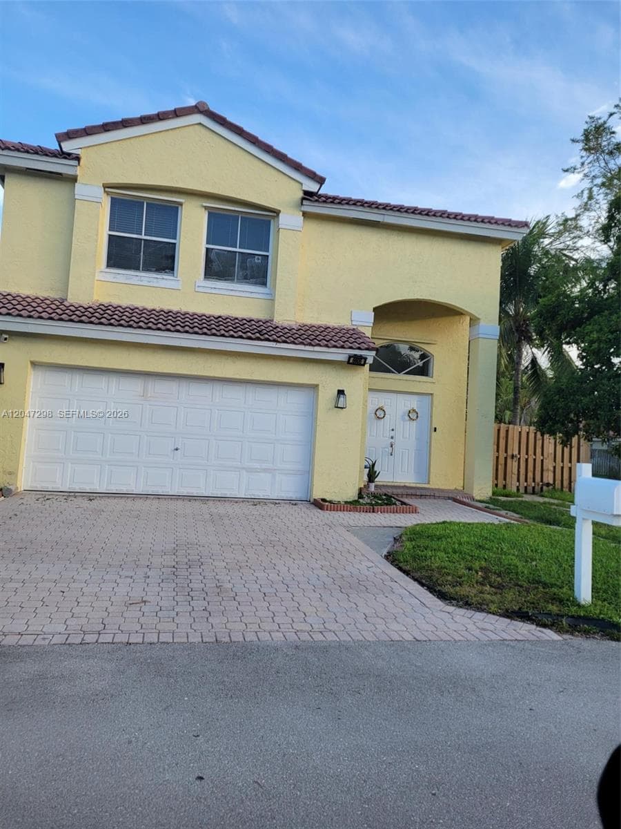6606 Saltaire Ter, Margate, FL 33063