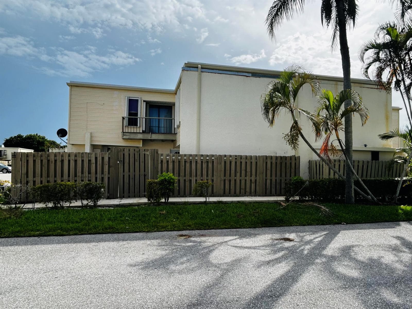 11983 Shakerwood Lane, Wellington, FL 33414 photo 2