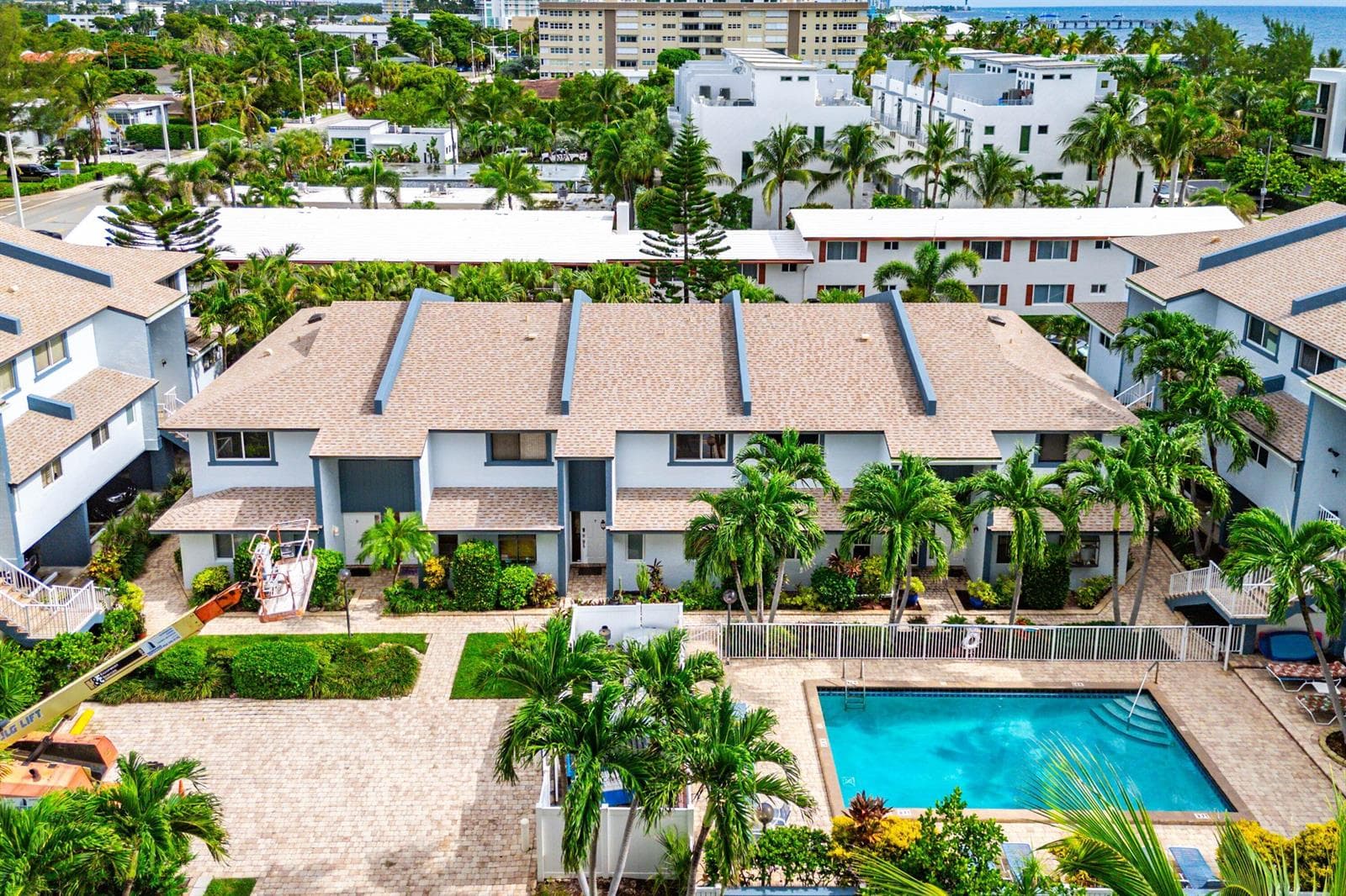 3409 SE 8th Street # 6, Pompano Beach, FL 33062 photo 2