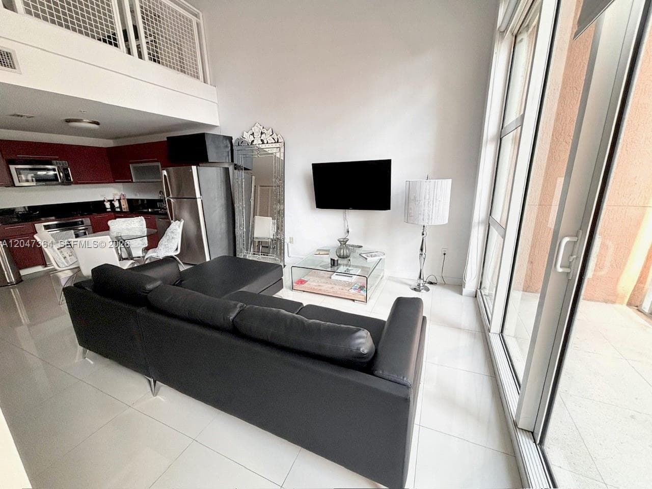 244 Biscayne Blvd # 451, Miami, FL 33132 photo 2