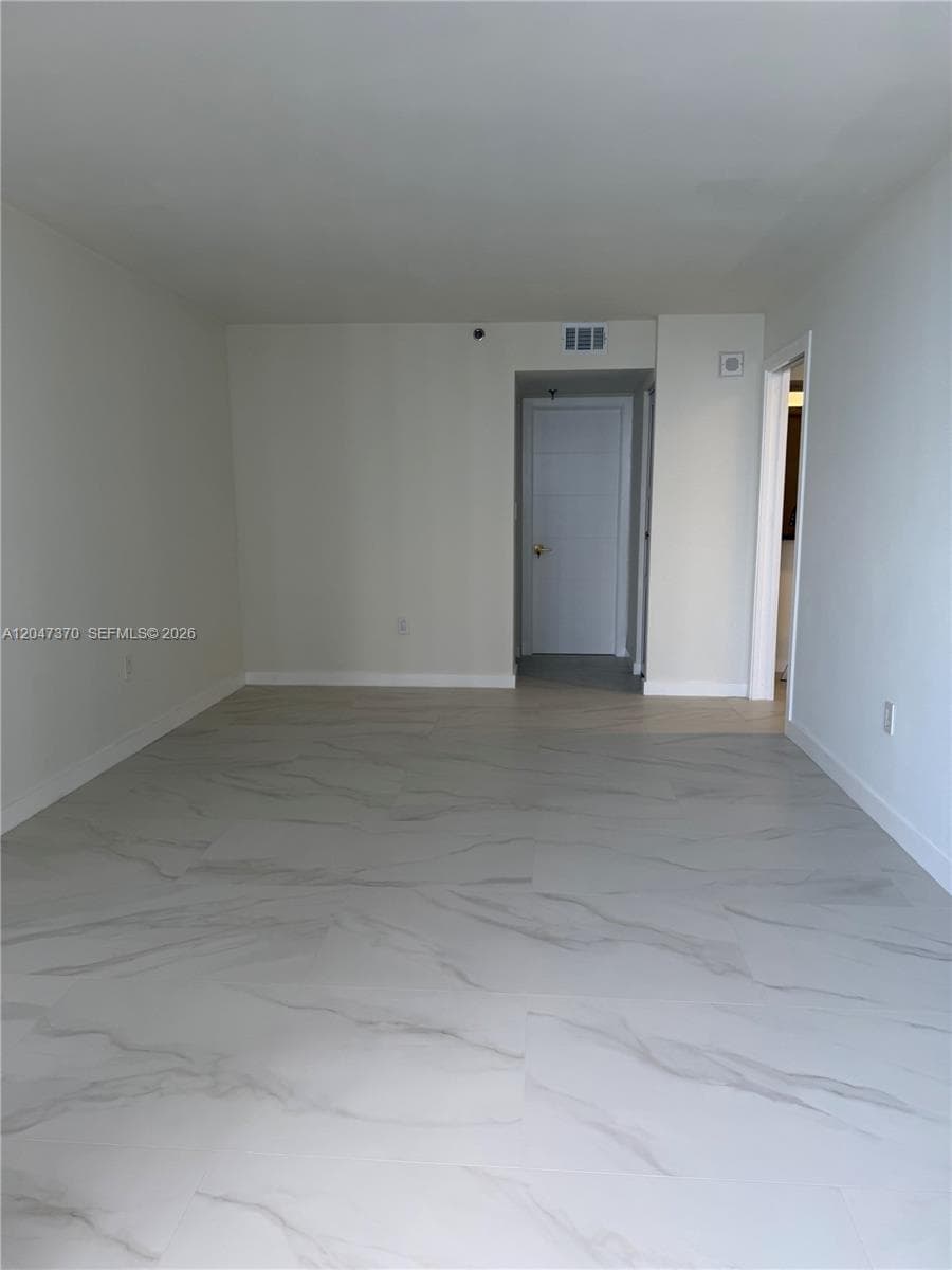 555 NE 15th St # 23D, Miami, FL 33132 photo 5