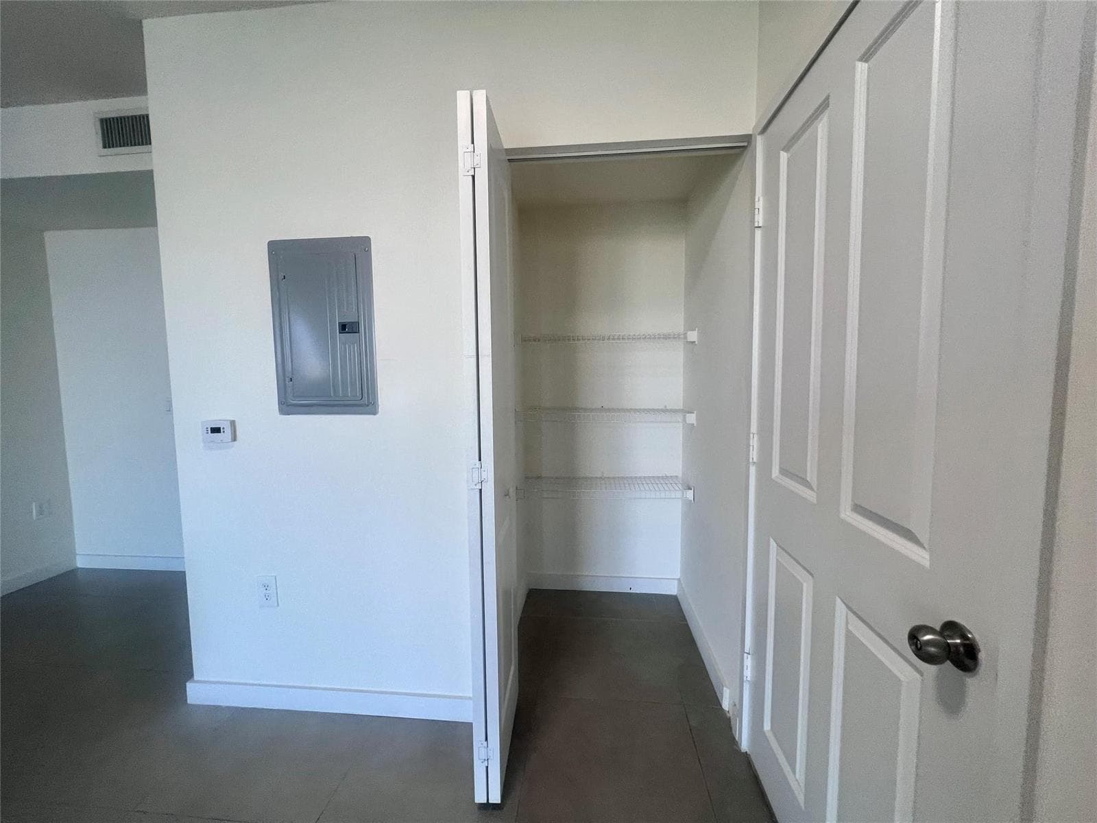 729 NW 2 Street # 501, Miami, FL 33128 photo 5