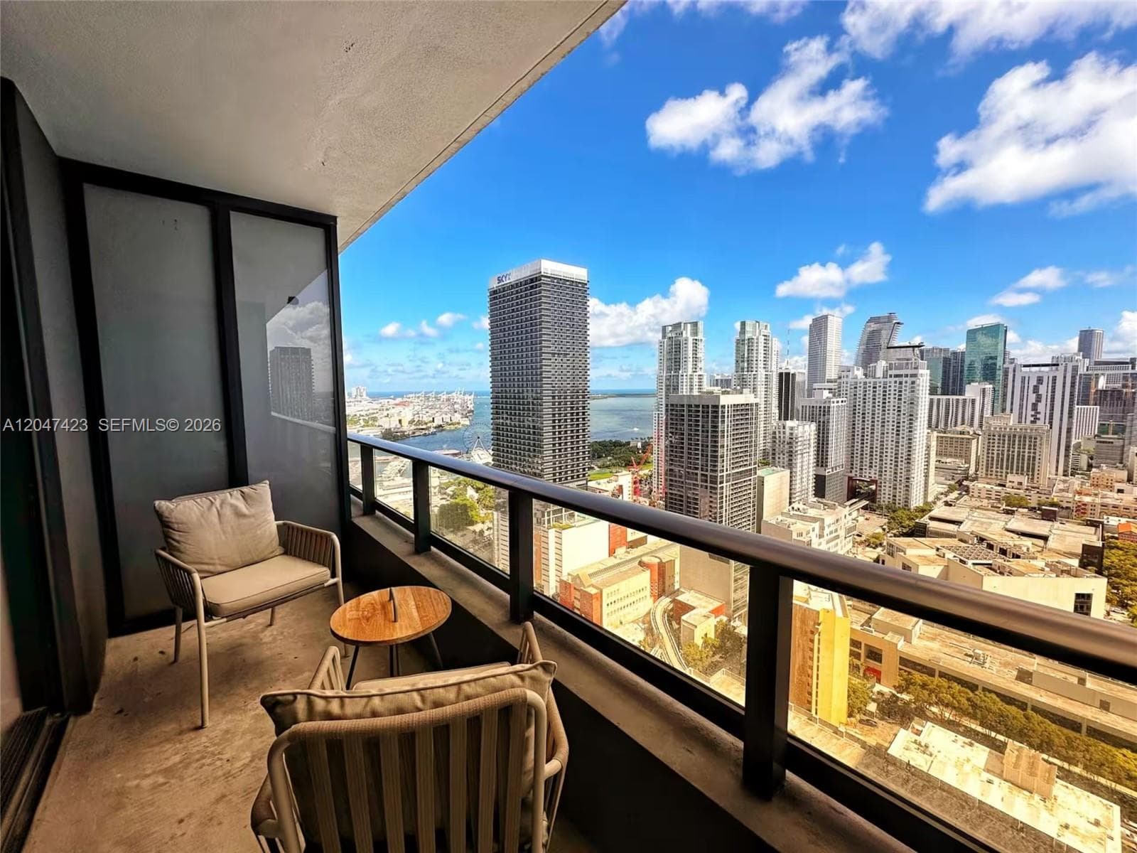 159 NE 6th St # 3212, Miami, FL 33132