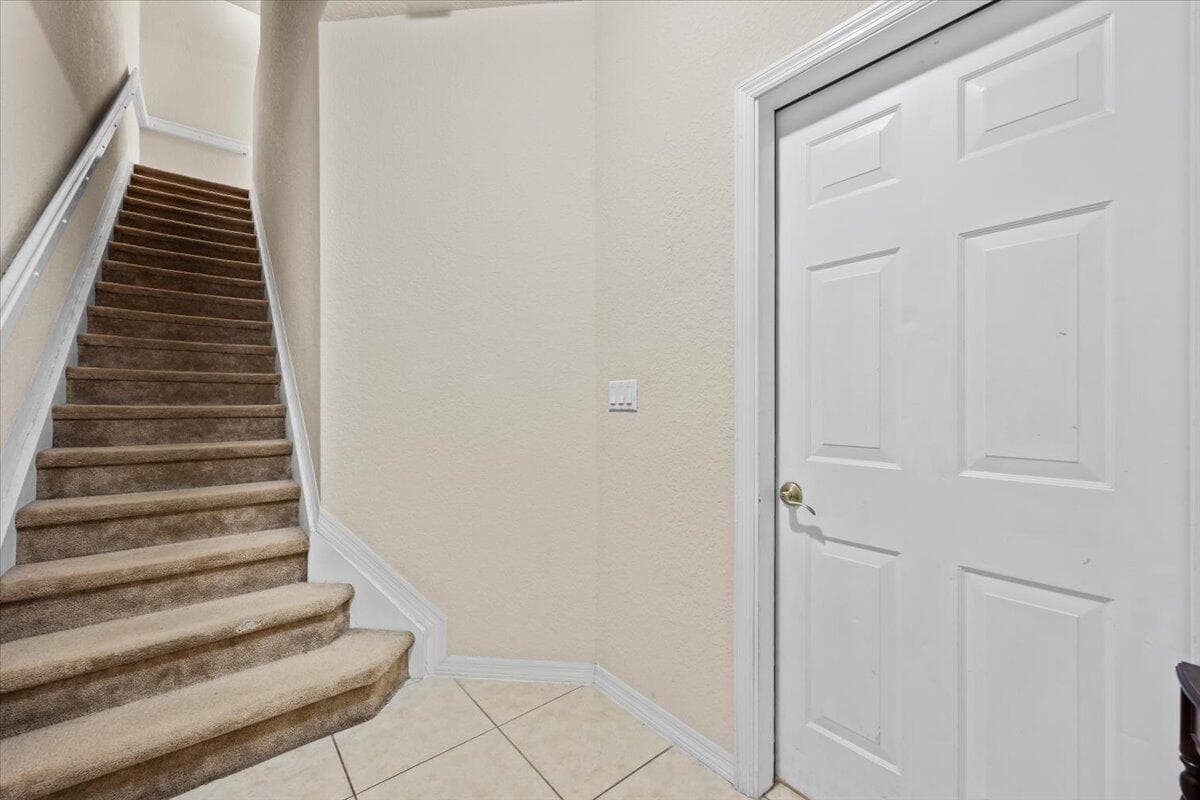 335 E Thatch Palm Circle # 104, Jupiter, FL 33458 photo 4