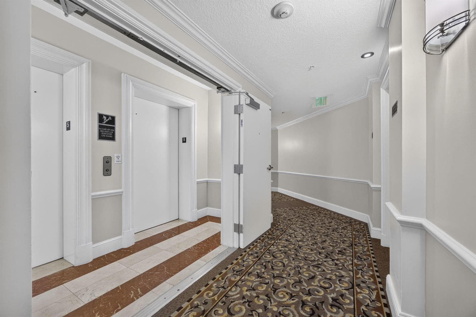 403 S Sapodilla Avenue # 502, West Palm Beach, FL 33401 photo 5