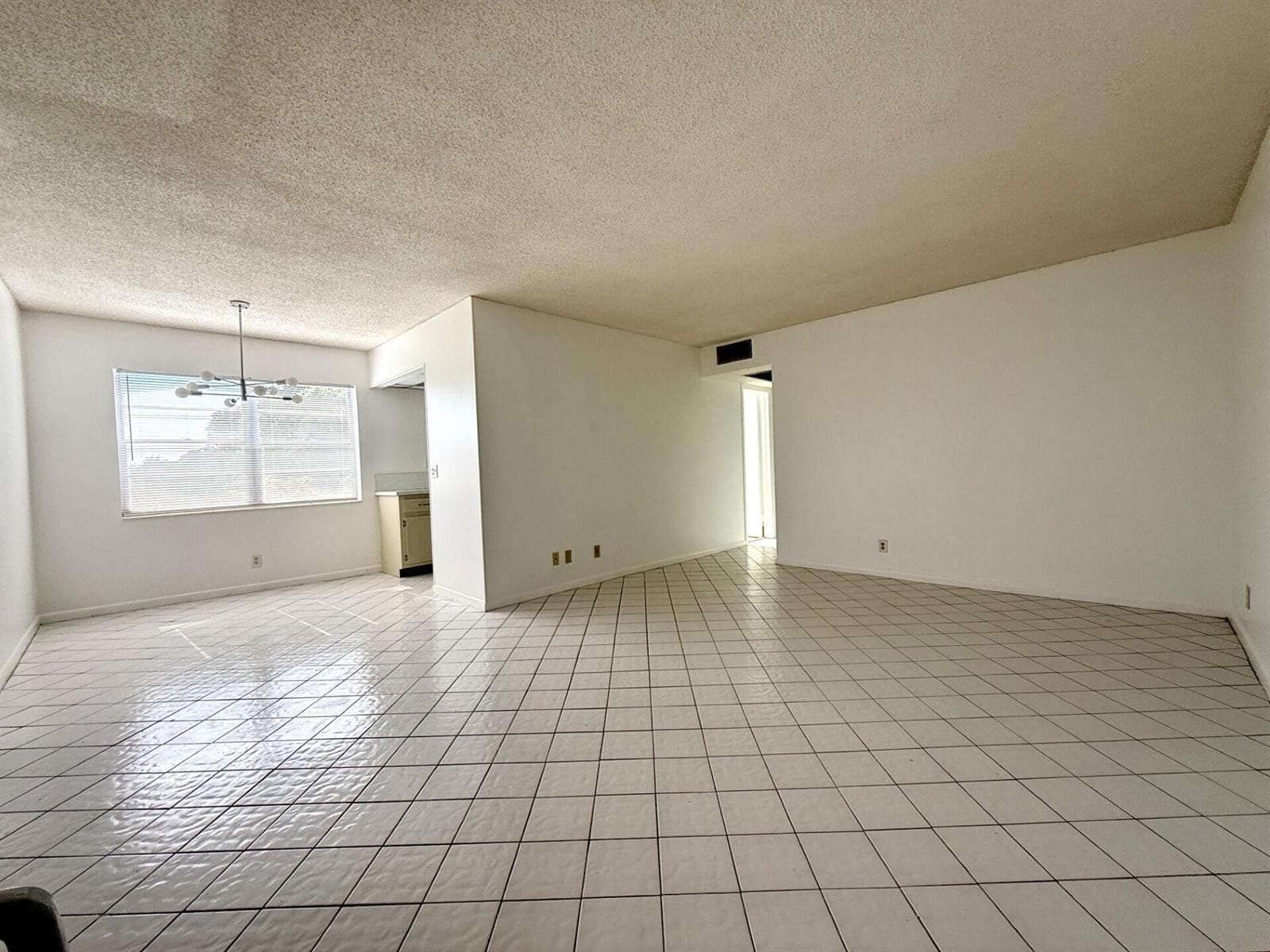 9 Hastings A # 9, West Palm Beach, FL 33417