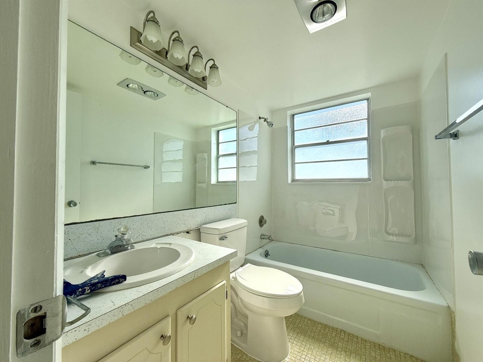 9 Hastings A # 9, West Palm Beach, FL 33417 photo 5