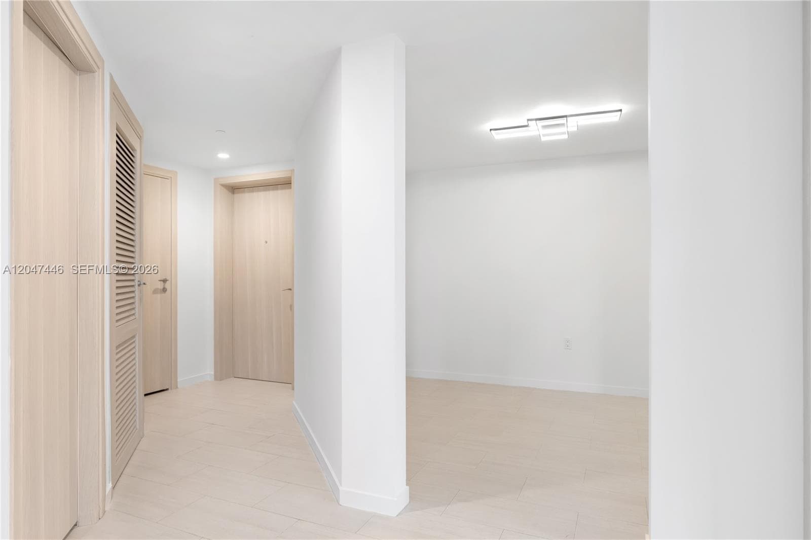 1000 Brickell Plz # 4015, Miami, FL 33131 photo 5