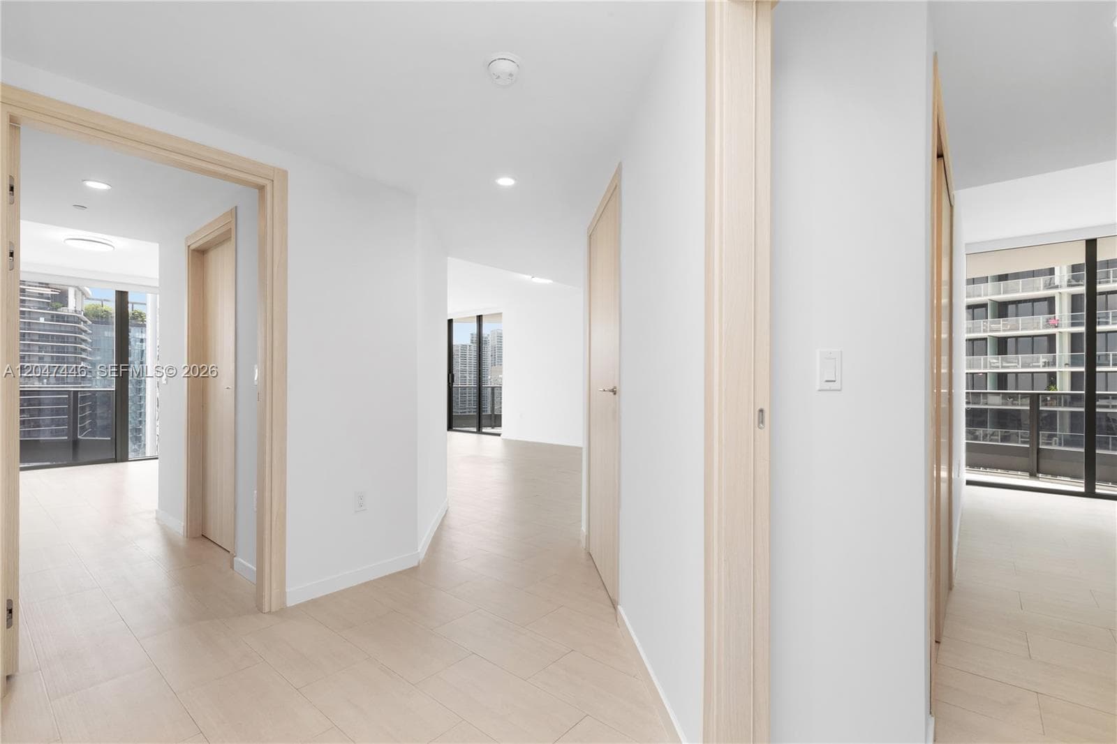 1000 Brickell Plz # 4015, Miami, FL 33131 photo 4