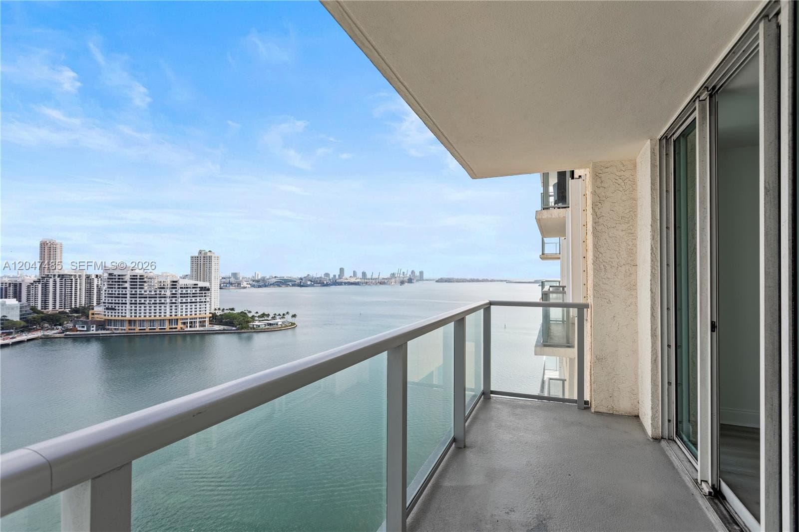 1155 Brickell Bay Dr # 2206, Miami, FL 33131
