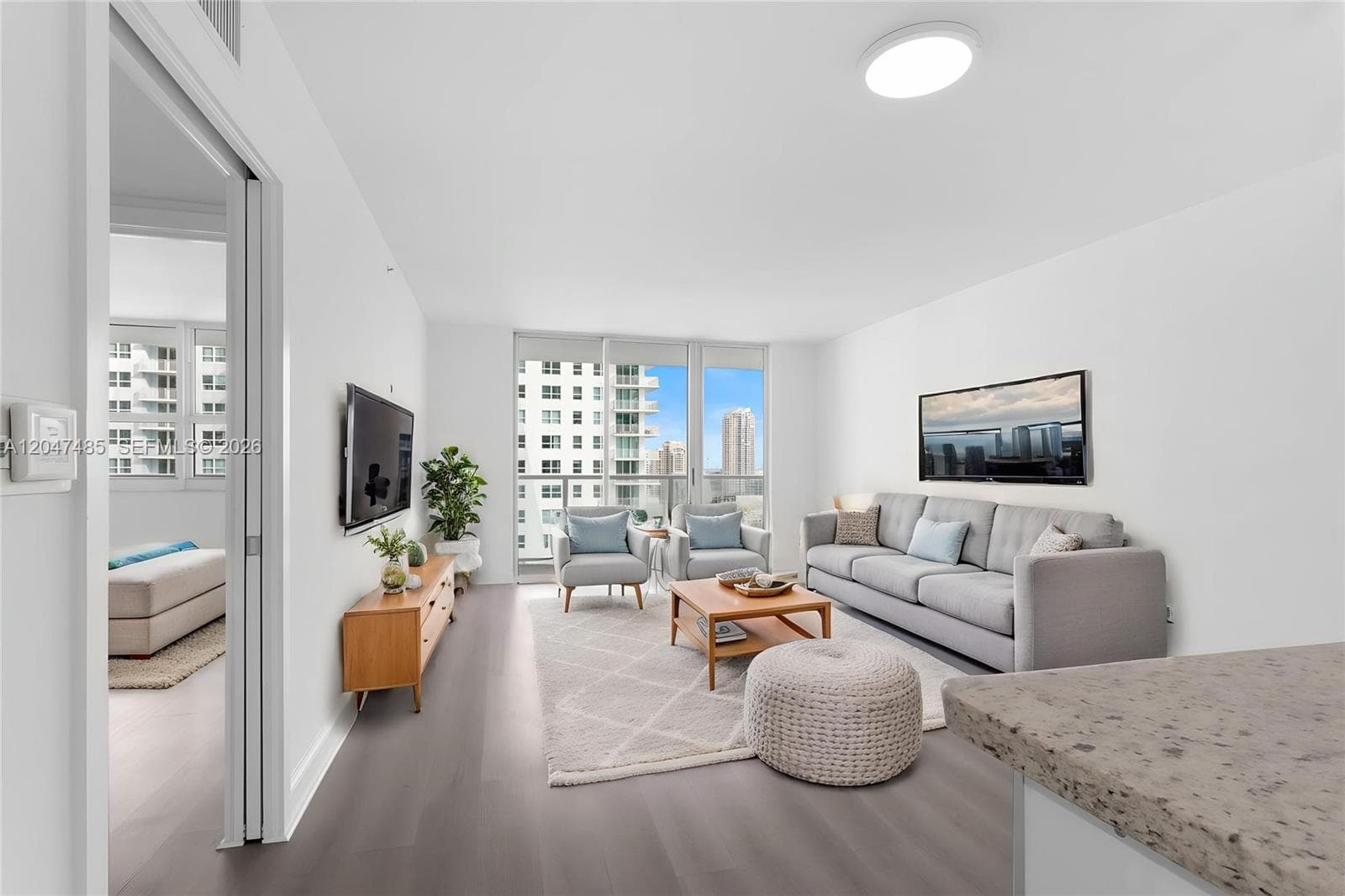 1155 Brickell Bay Dr # 2206, Miami, FL 33131 photo 4