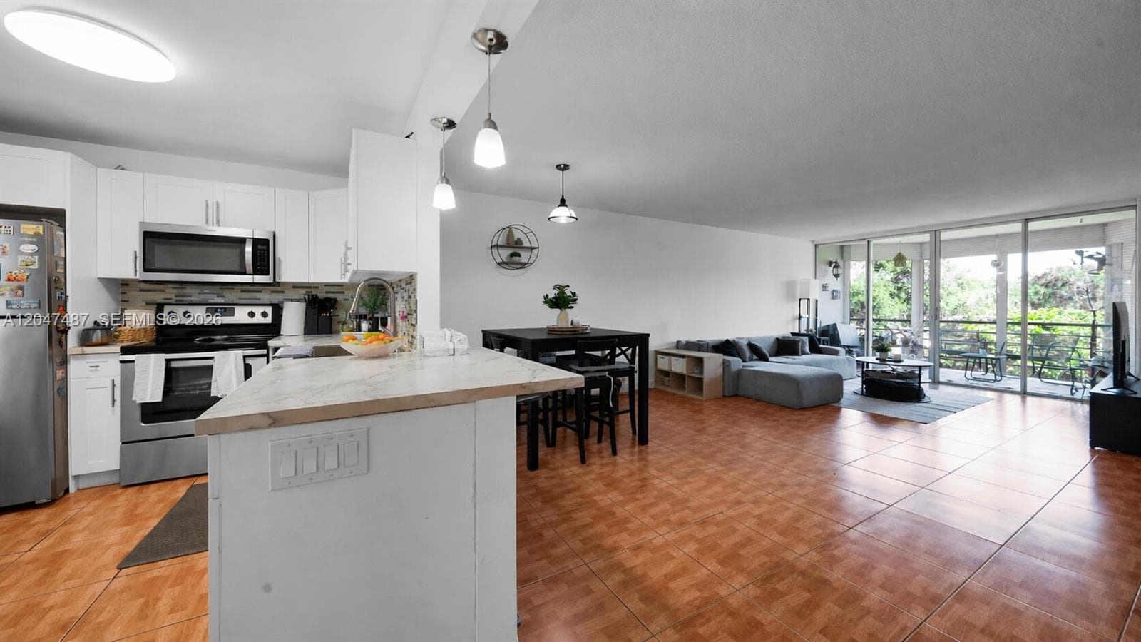 1101 NE 191st St # H314, Miami, FL 33179 photo 5