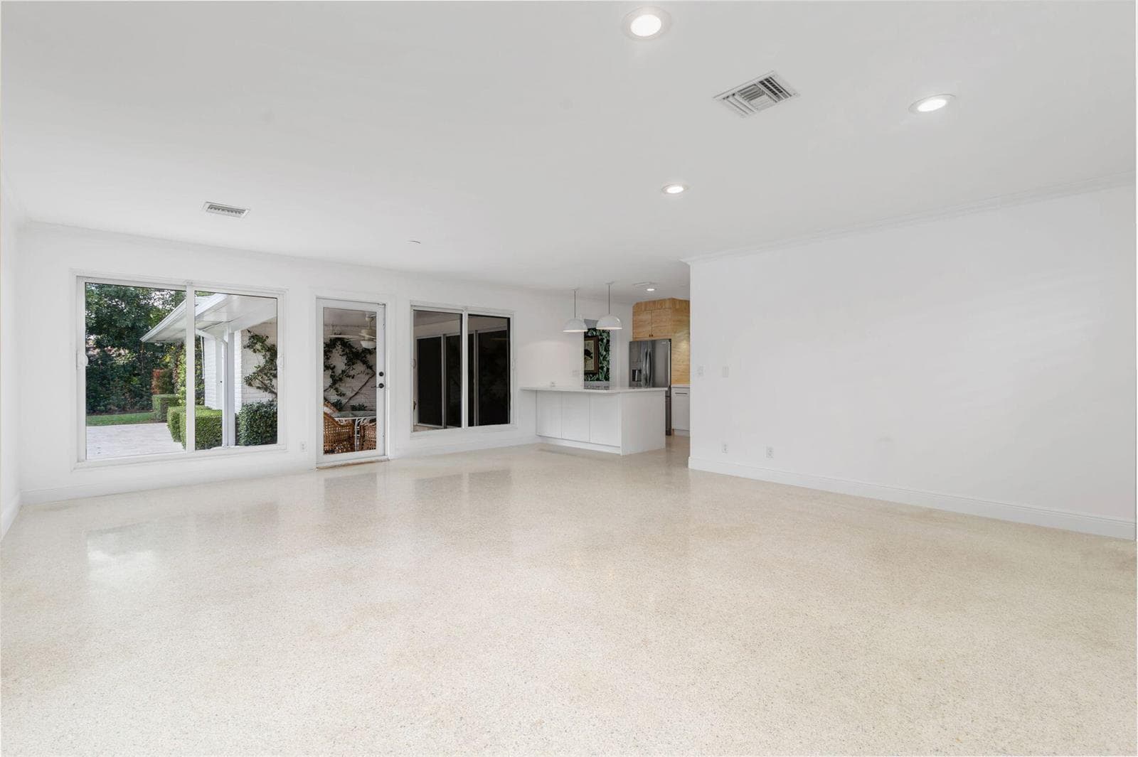 246 Gray Street, West Palm Beach, FL 33405 photo 5