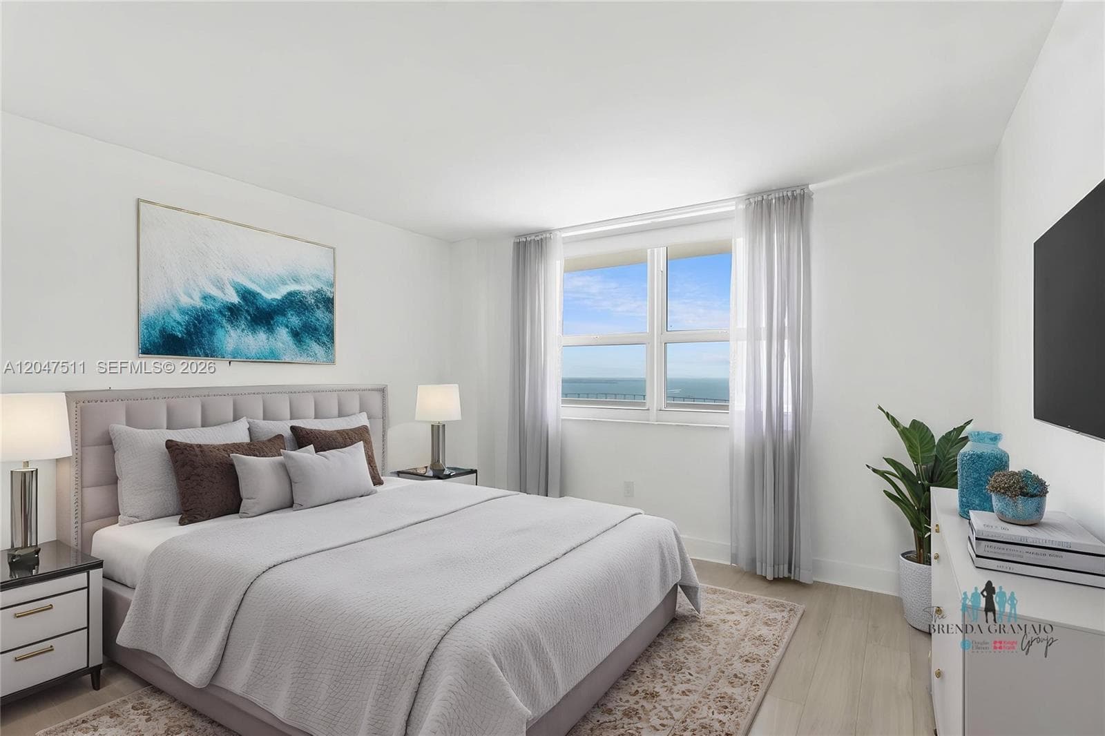 1155 Brickell Bay Dr # 3105, Miami, FL 33131 photo 2