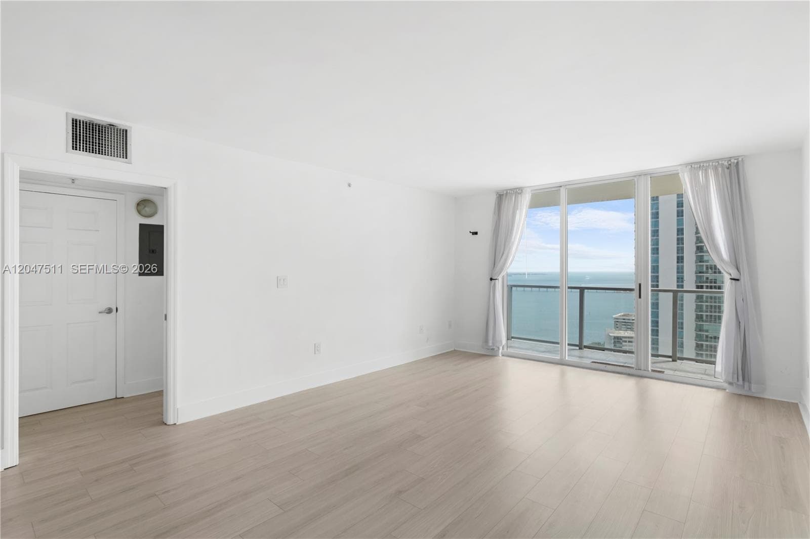 1155 Brickell Bay Dr # 3105, Miami, FL 33131 photo 5