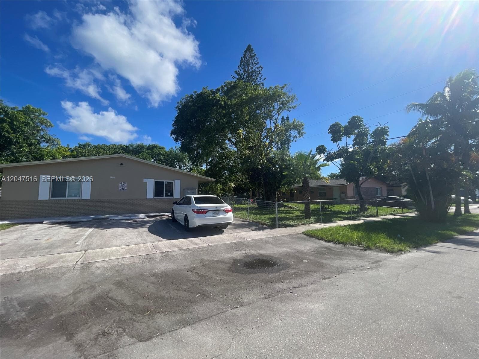 5200 NW 16th St # 1, Lauderhill, FL 33313 photo 3