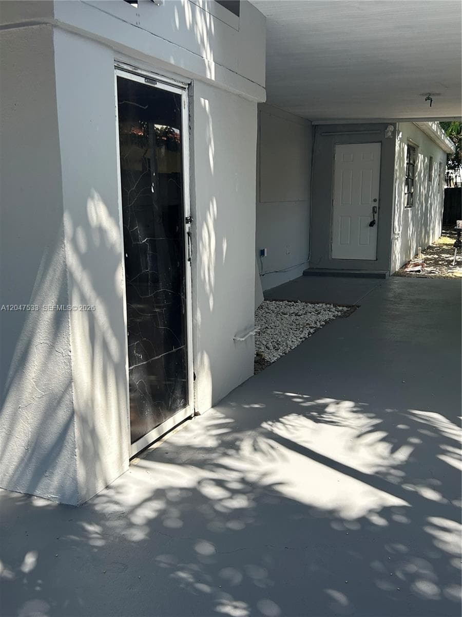 257 W 45th St # 2, Hialeah, FL 33012 photo 3