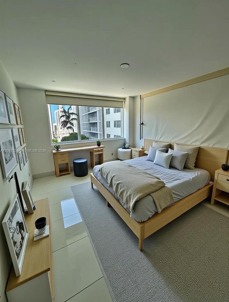244 Biscayne Blvd # 1009, Miami, FL 33132 photo 2
