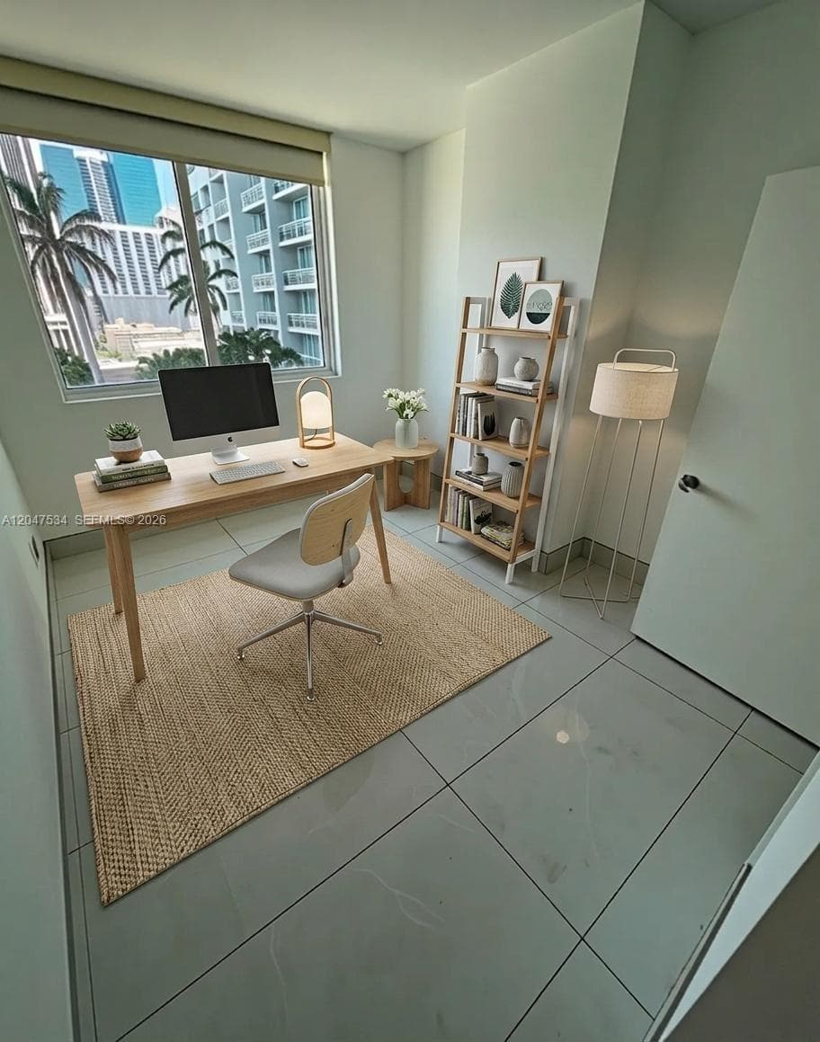 244 Biscayne Blvd # 1009, Miami, FL 33132 photo 3
