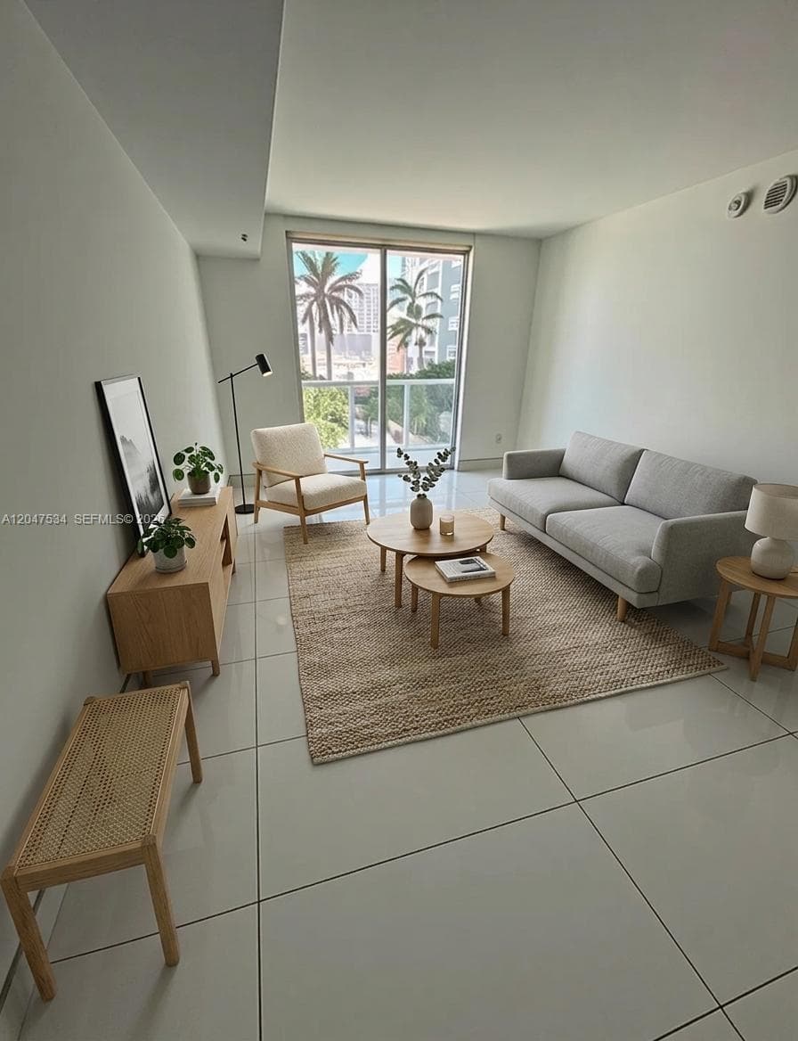 244 Biscayne Blvd # 1009, Miami, FL 33132