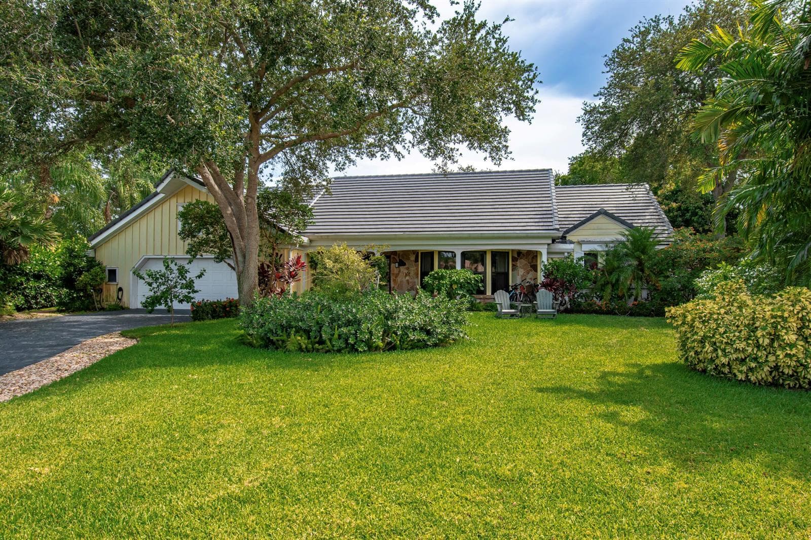 6962 S Grande Drive, Boca Raton, FL 33433 photo 2
