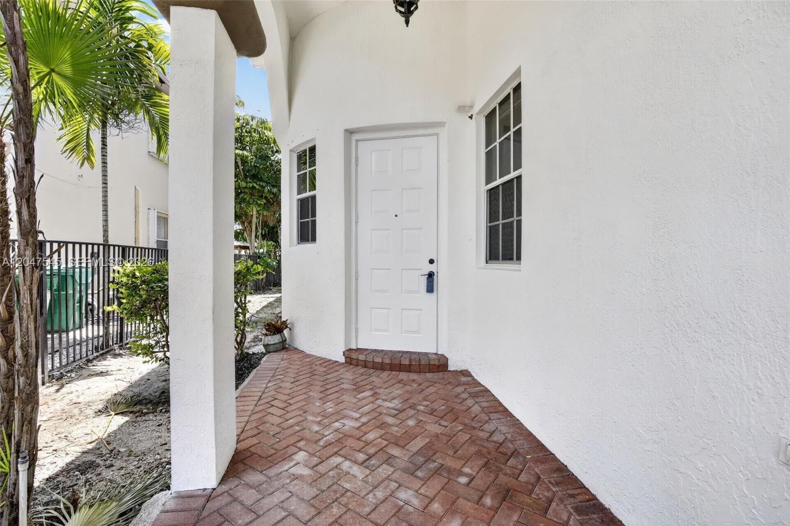 12410 SW 1st St, Plantation, FL 33325 photo 4